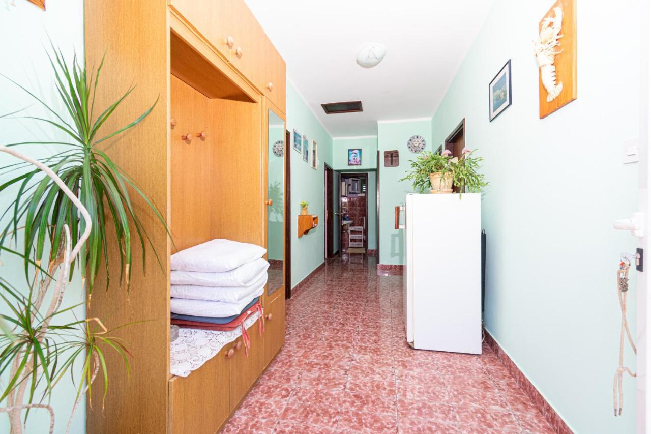 Apartments With A Parking Space Kraj, Pasman - 8457 Tkon Exterior foto